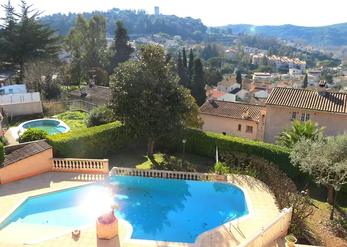 Hotel Logis Perla Riviera & Restaurant