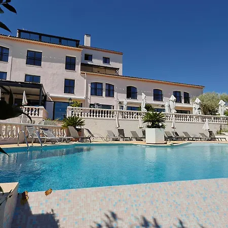 & Restaurant Perla Riviera Hotel