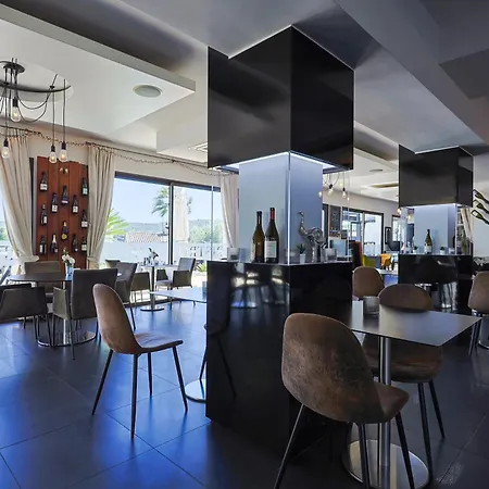& Restaurant Perla Riviera 3* Villeneuve-Loubet