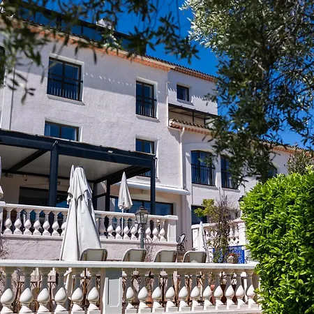 Hotel & Restaurant Perla Riviera