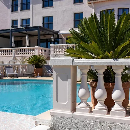 Hotel & Restaurant Perla Riviera 3*