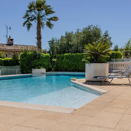 & Restaurant Perla Riviera Hotel Villeneuve-Loubet