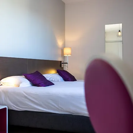 & Restaurant Perla Riviera 3*