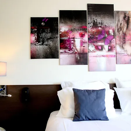 Logis Perla Riviera & Restaurant 3*