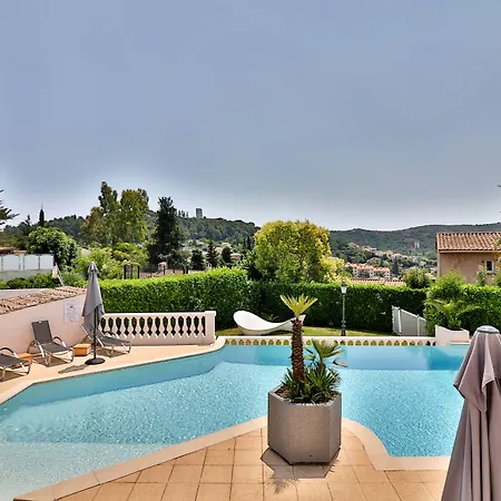 Logis Perla Riviera & Restaurant Hotel 3*