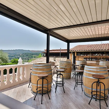 Logis Perla Riviera & Restaurant Hotel Villeneuve-Loubet