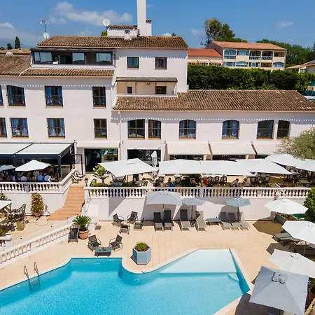 Logis Perla Riviera & Restaurant Hotel 3*